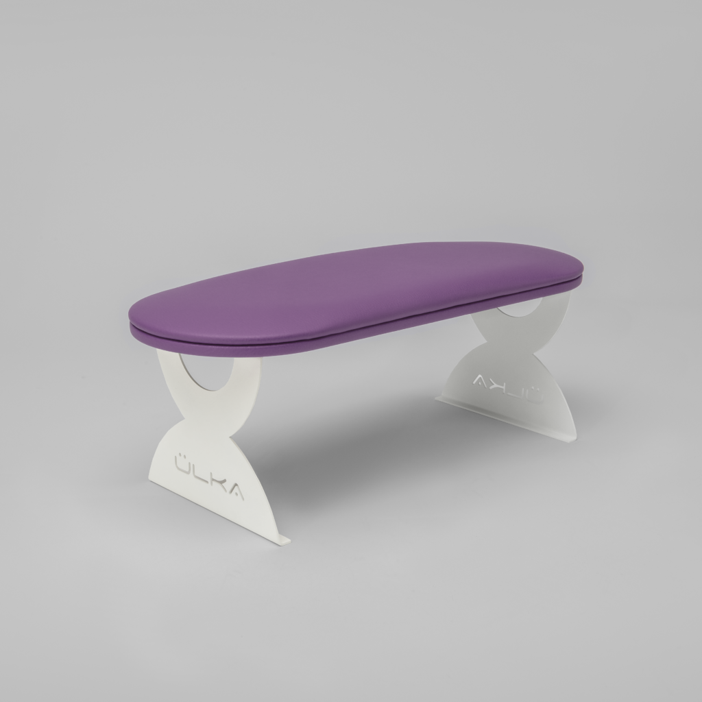 <strong>ÜLKA manicure hand rests in an updated design</strong> 6 20.1