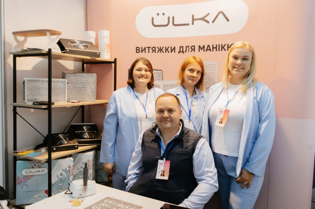 ÜLKA: Transformar la exposición "Espejo de la moda" en un evento inolvidable 9 photo126